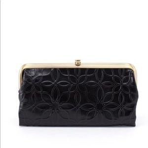 Lauren Clutch Wallet in Geometric Emboss